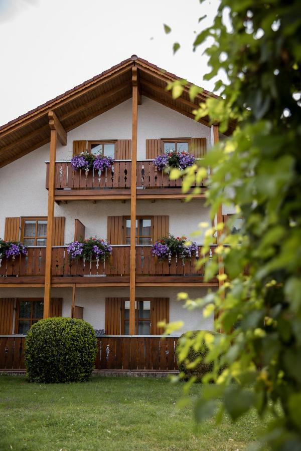 Geisbergerhof Apartment บัดเบียร์นบาค ภายนอก รูปภาพ